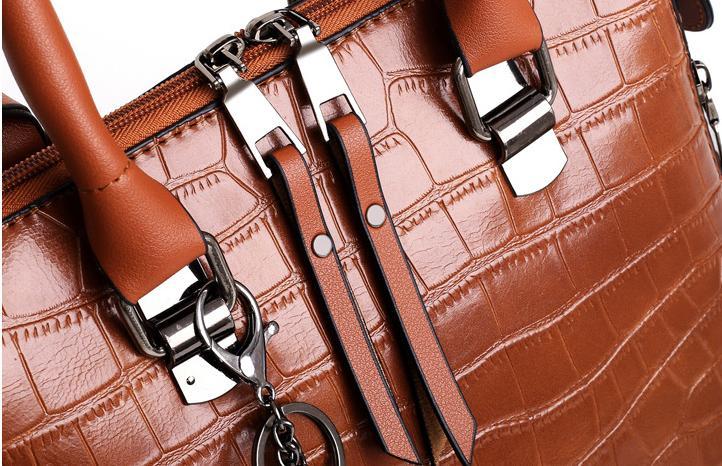 Soho | Palmer - 4-Piece Crocodile Pattern Handbag