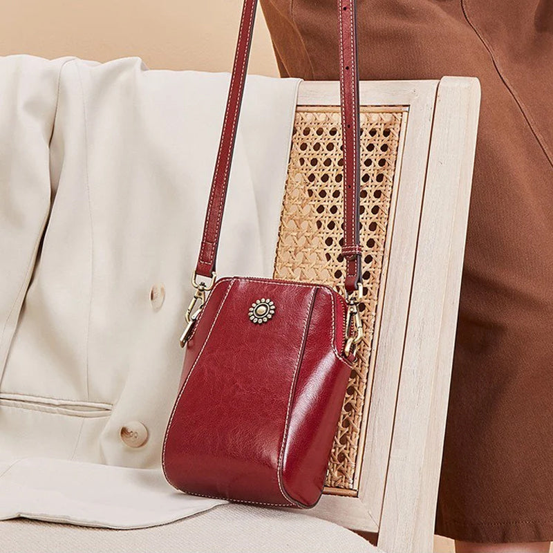Soho | Vienna - Compact Solid Color Mini Handbag