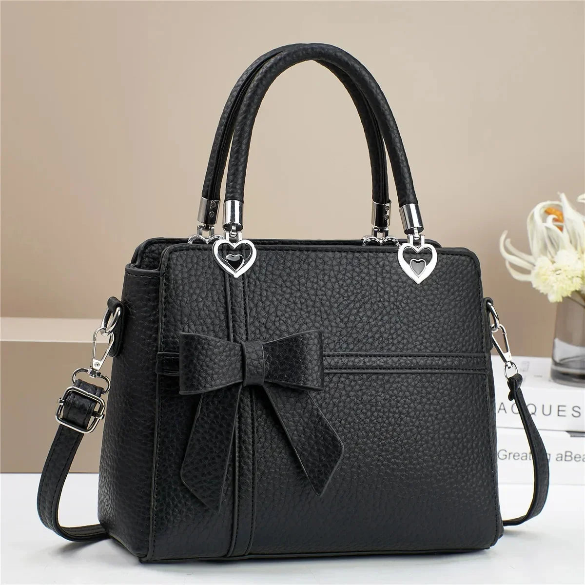 Soho | AMARA BOW HEART BAG