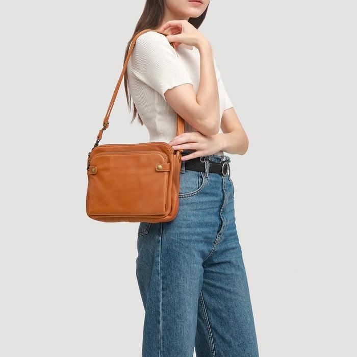 Soho | Jovie - Sleek Three-Layer Crossbody Bag