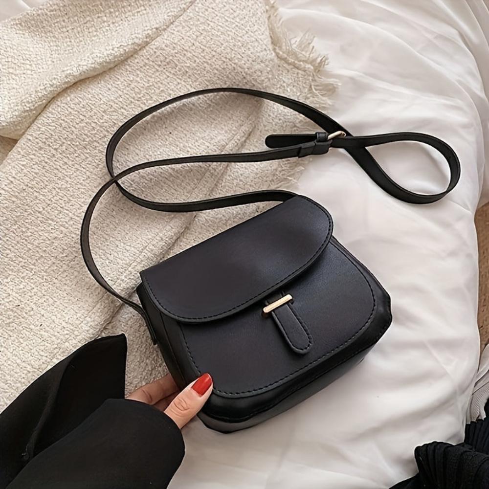 Amelia Retro Saddle Crossbody Bag | Soho