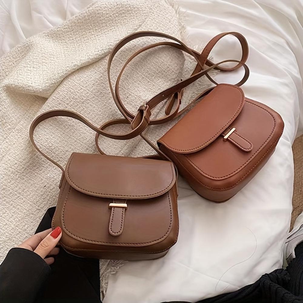 Amelia Retro Saddle Crossbody Bag | Soho